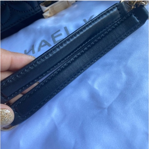 Michael Kors Large Sloan Quilted Leather Chain Shoulder Bag – Black - Picture 3 of 9